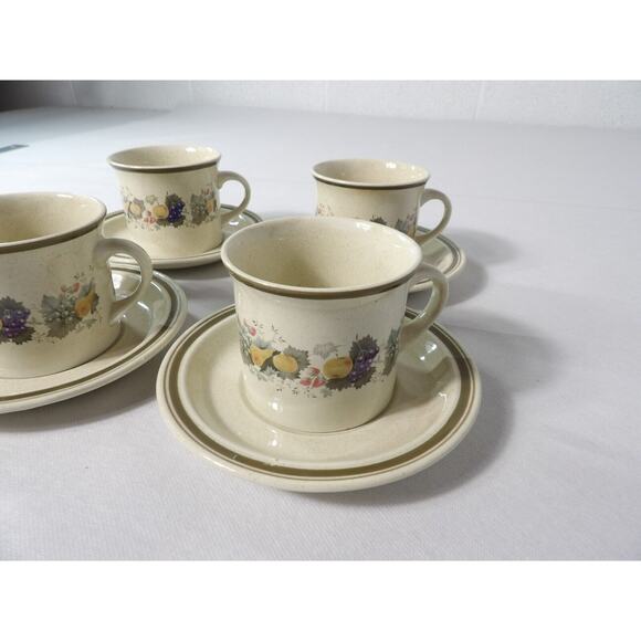 Royal Doulton Harvest Garland Cups Saucer Set of 4 Vintage 1976 Lambeth Stonewar - Picture 3 of 10